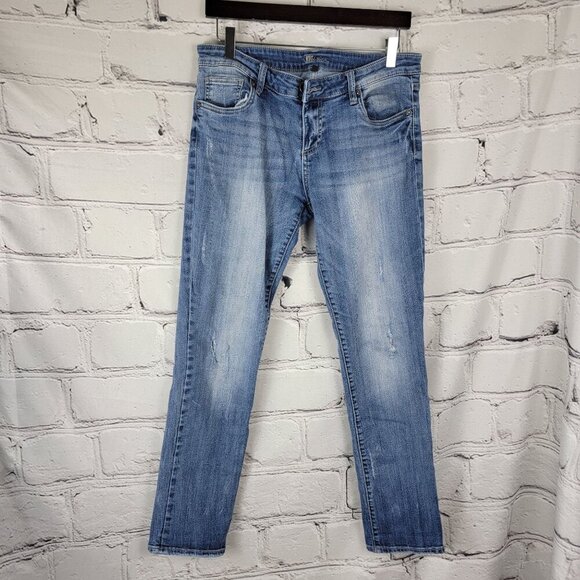 Kut From the Kloth Womens 8 Med Wash Mid Rise Distressed Denim Straight Leg Jean - Picture 1 of 8